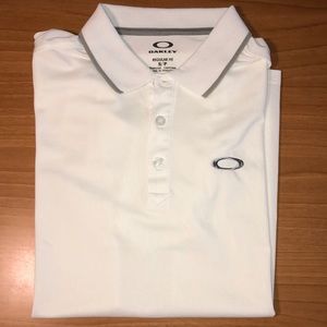 Brand new WOT Oakley short sleeve polo!